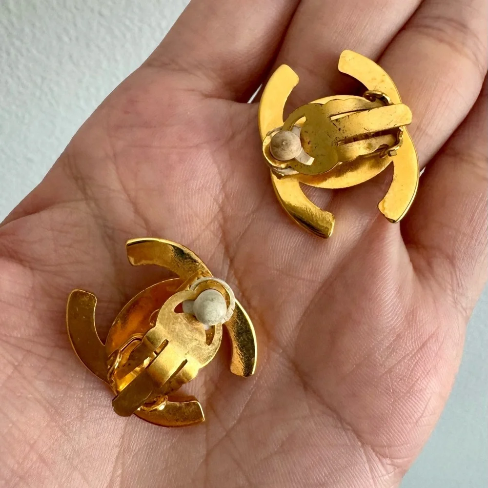 Authentic CHANEL Gold Interlocking CC Earrings